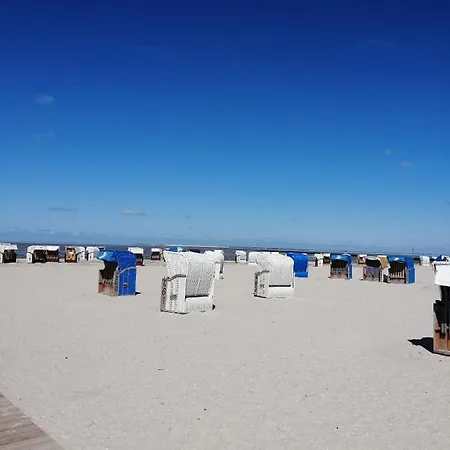 Holiday home Mien Leevsten