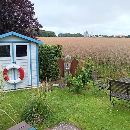 Dom wakacyjny Mien Leevsten *