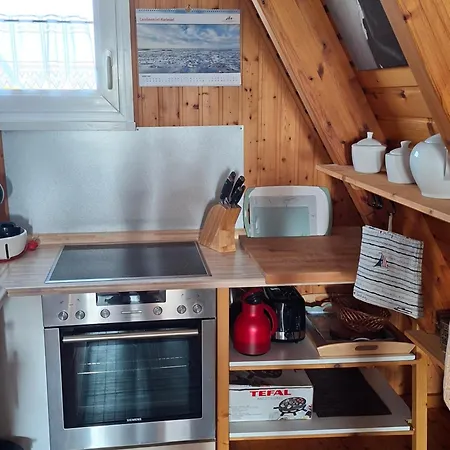 Holiday home Mien Leevsten *