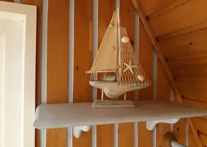 Mien Leevsten * קרוליננזיל